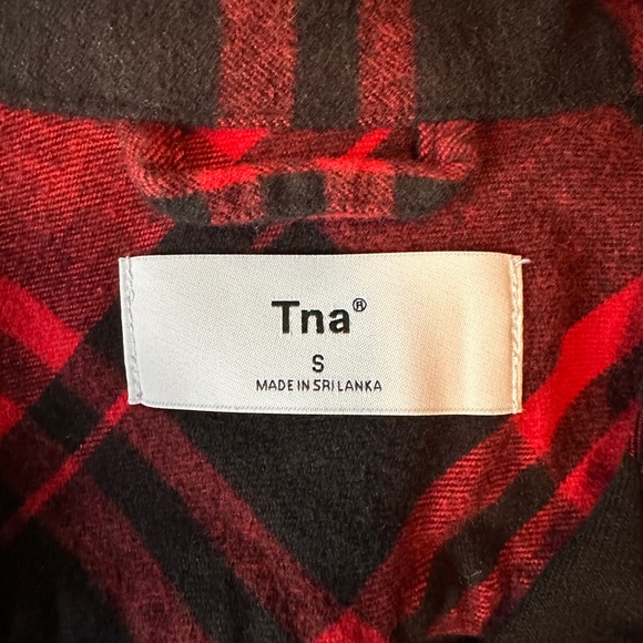 Plaid shirt for fall. Slightly oversized. - Picture 3 of 3